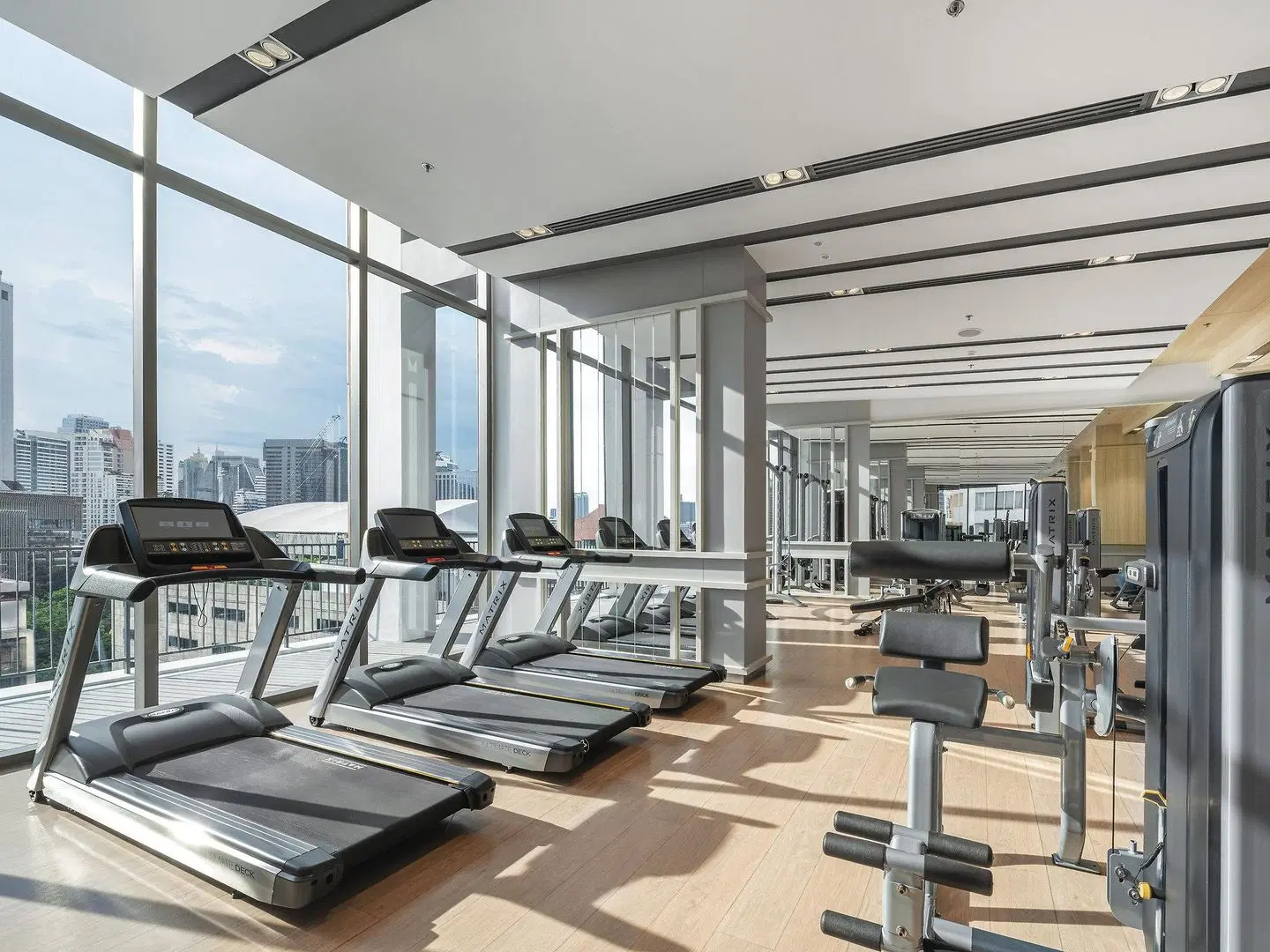 Oakwood Suites Bangkok SPORTS_AND_LEISURE