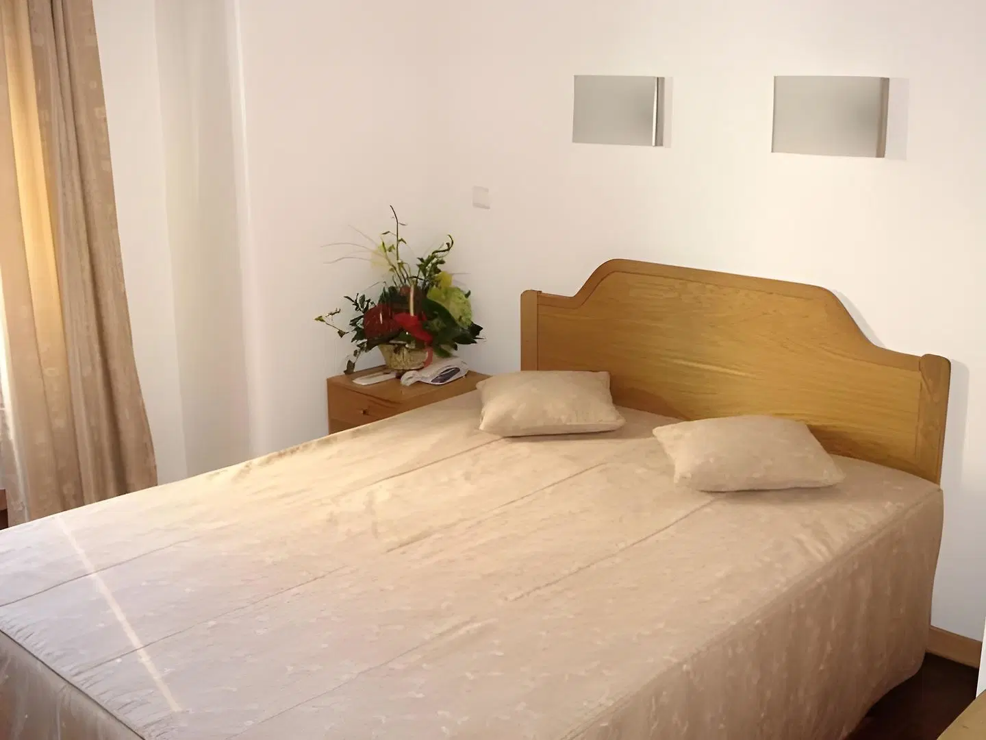 Alicante ROOM_EXAMPLE