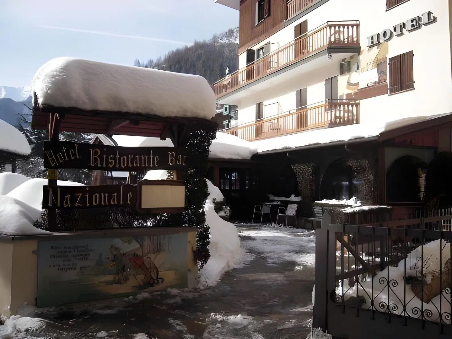 Albergo Nazionale EXTERIOR