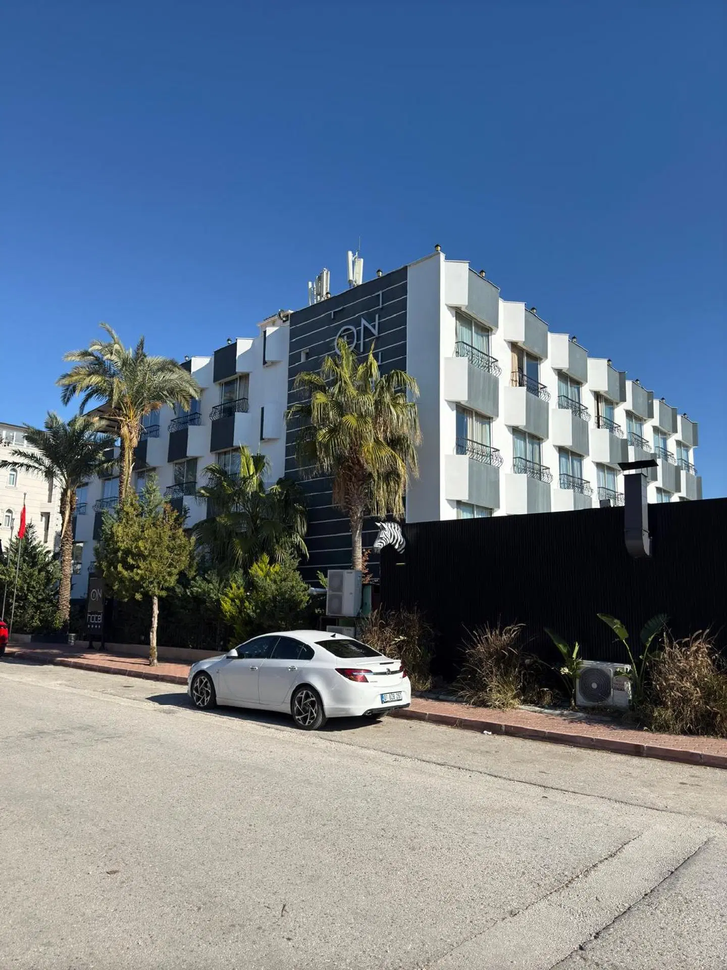ON Hotel EXTERIOR