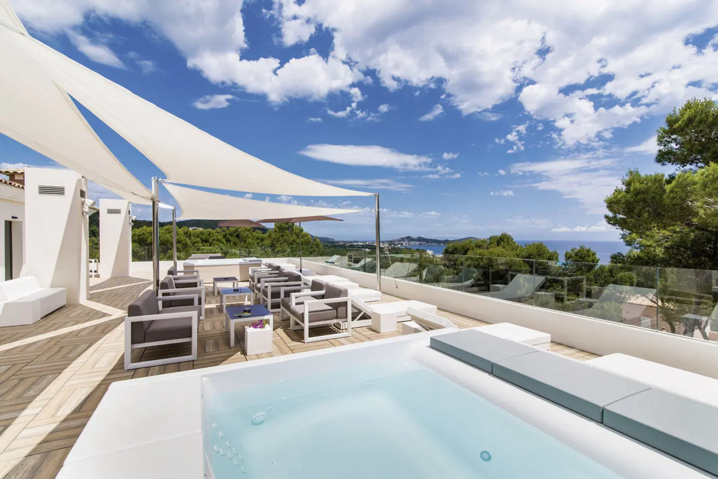 Na Taconera Sport & Relax OUTDOOR_POOL