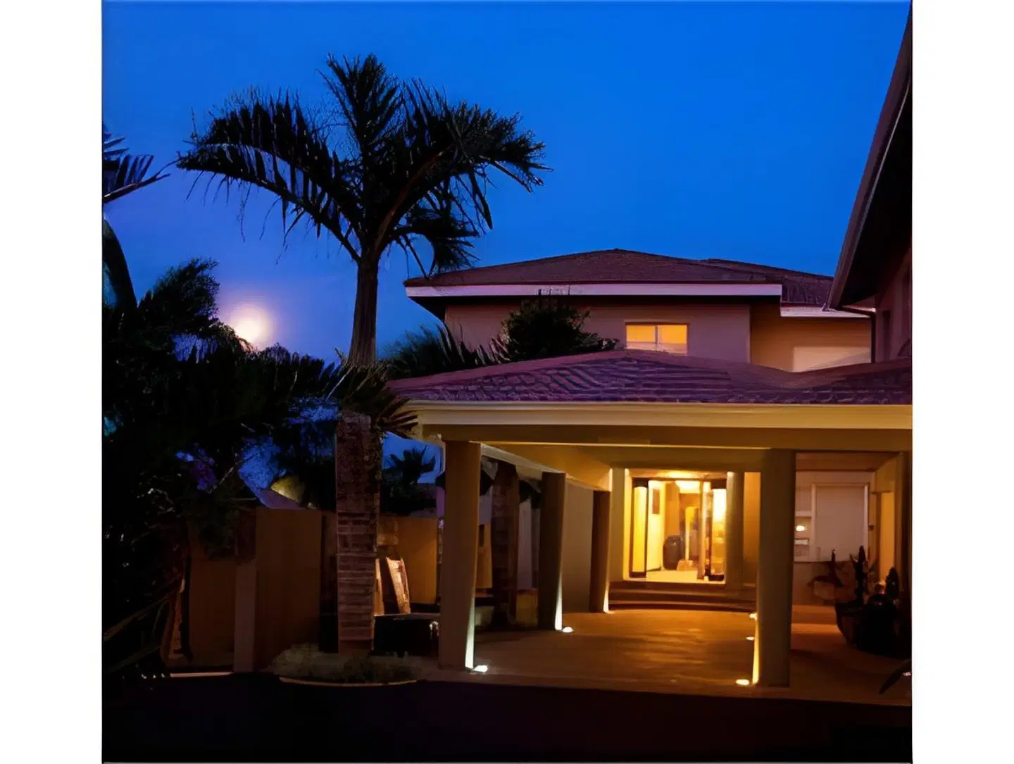 305 Guest House EXTERIOR