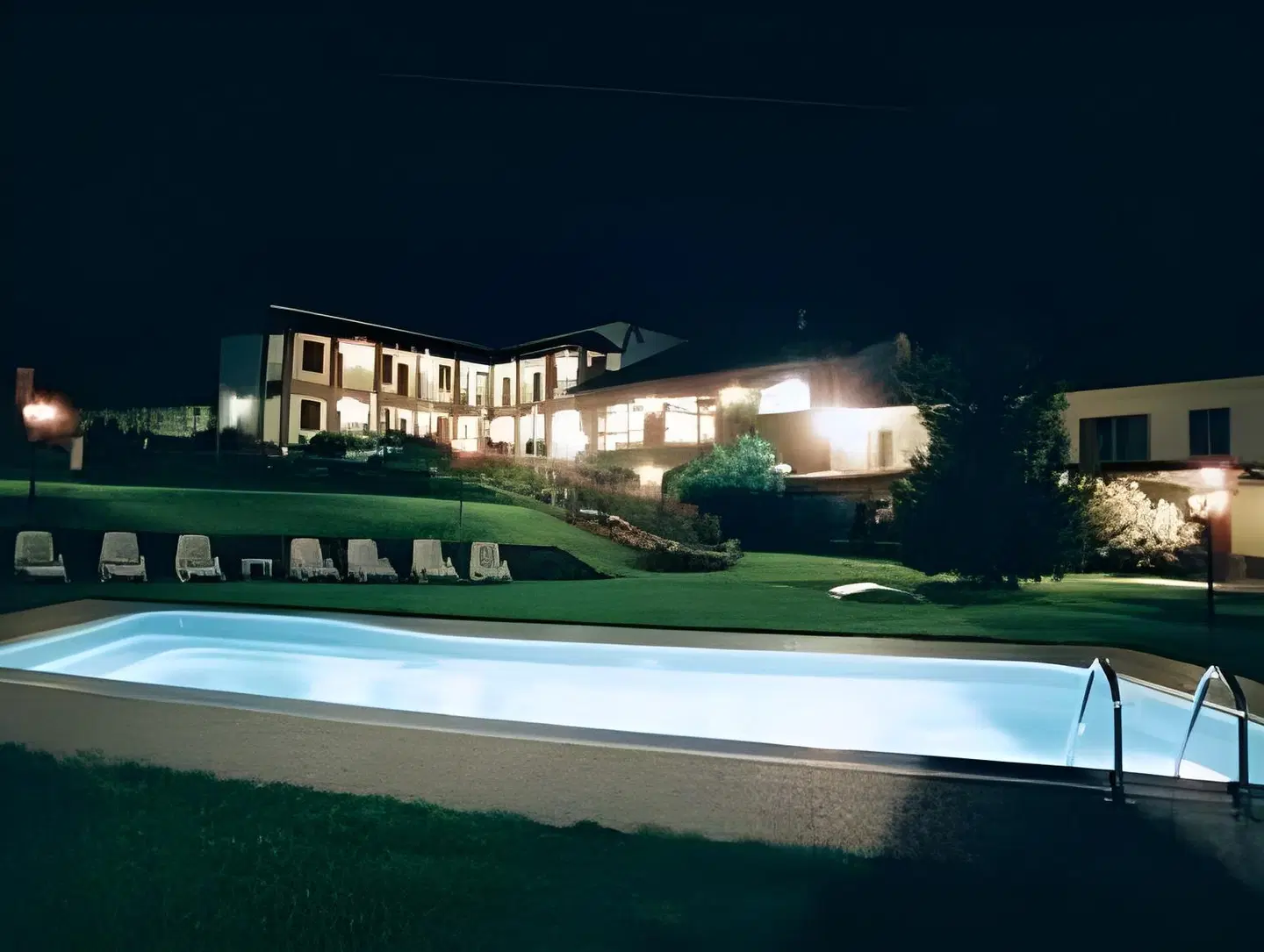 Agriturismo Le Due Cascine OUTDOOR_POOL