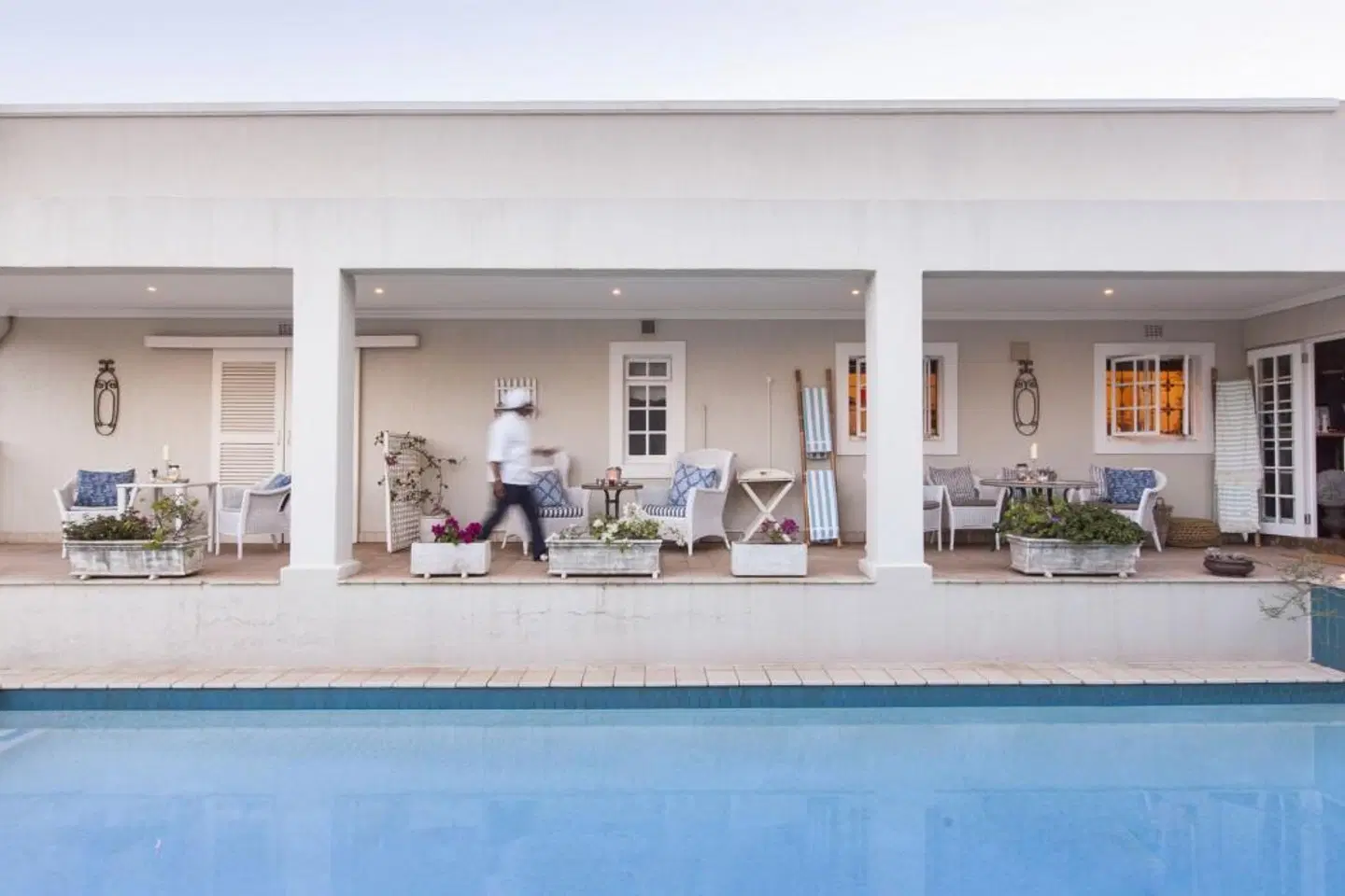 Sandals Guest House Hallenbad