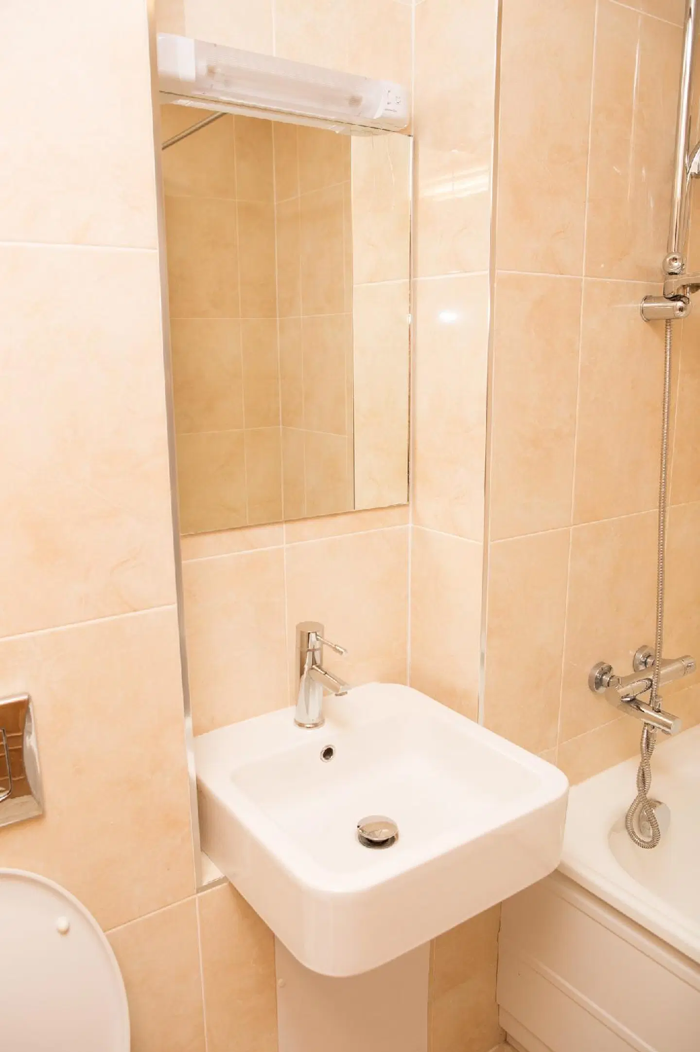 Broc House Suites Badezimmer