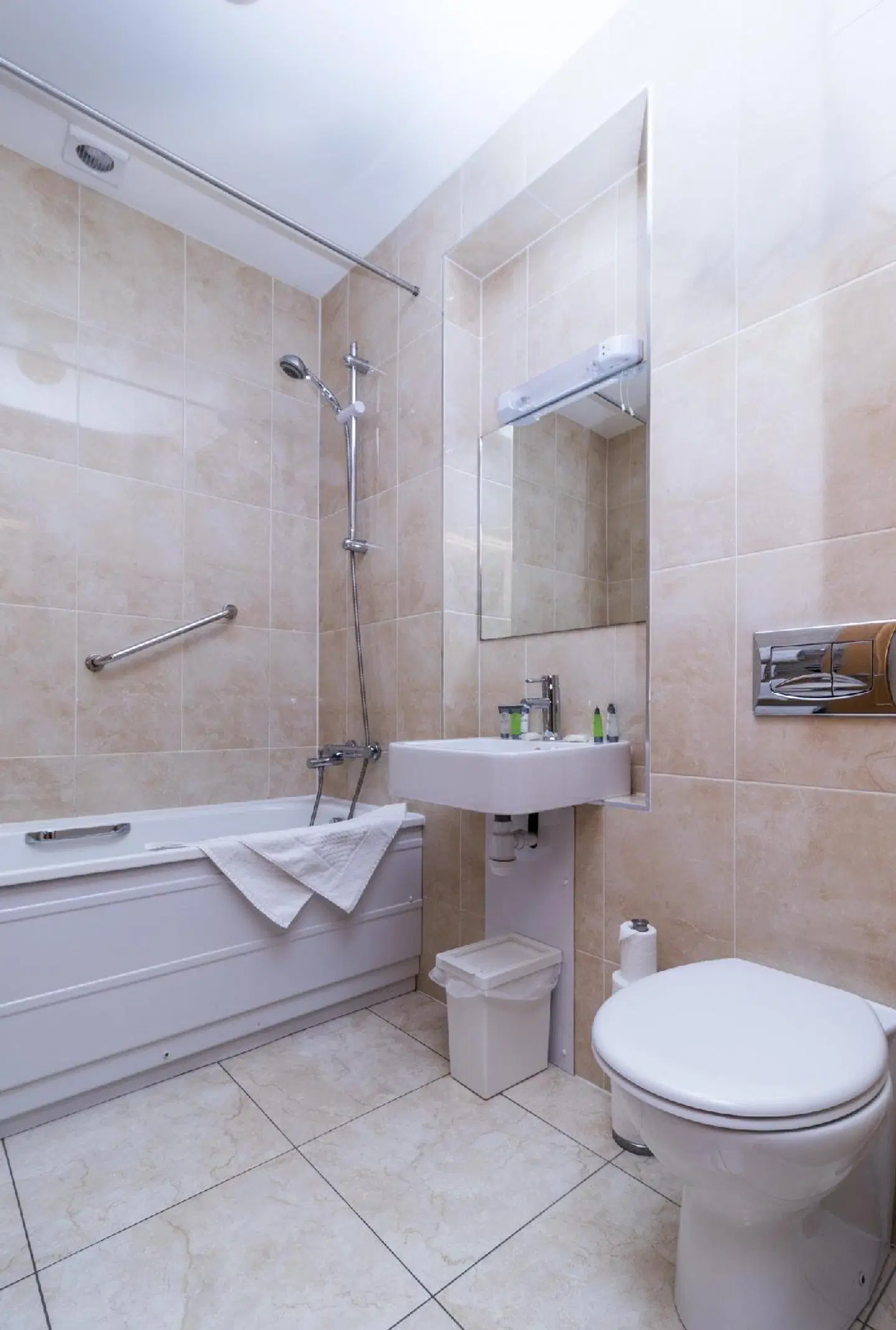 Broc House Suites Badezimmer