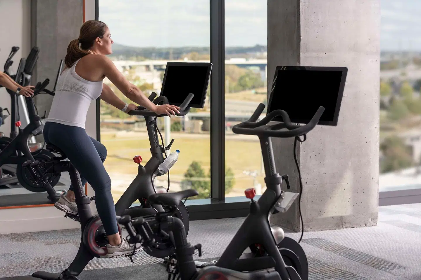 Hyatt Centric Downtown Nashville SPORTS_AND_LEISURE