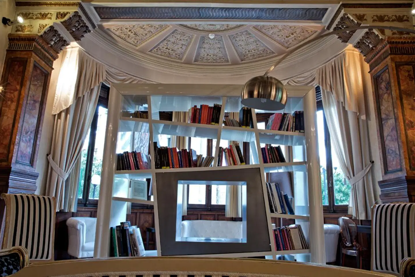 De La Ville LOUNGE_LOBBY