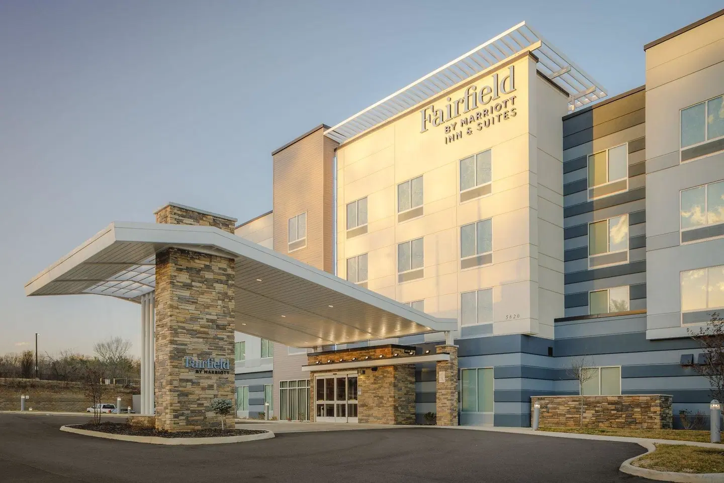 Fairfield Inn & Suites by Marriott Knoxville Northwest EXTERIOR