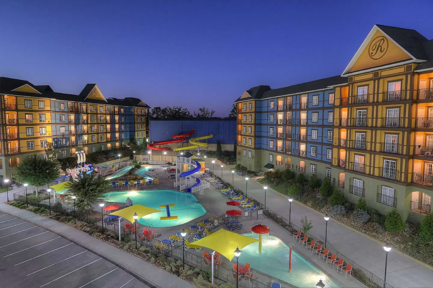 The Resort @ Governor's Crossing OUTDOOR_POOL