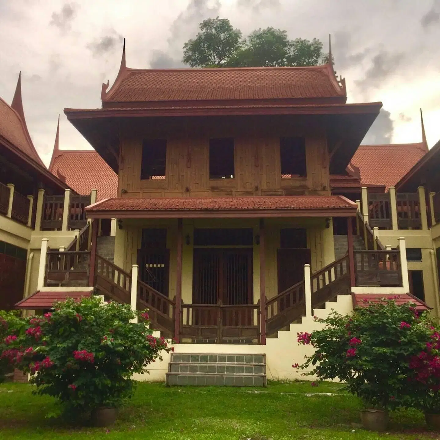 Luang Chumni Village EXTERIOR