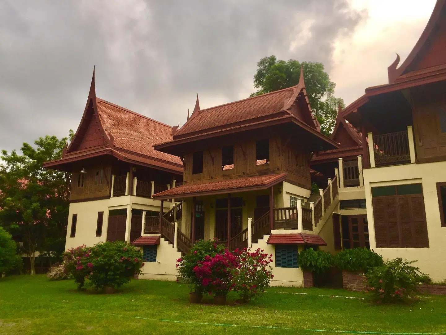 Luang Chumni Village EXTERIOR