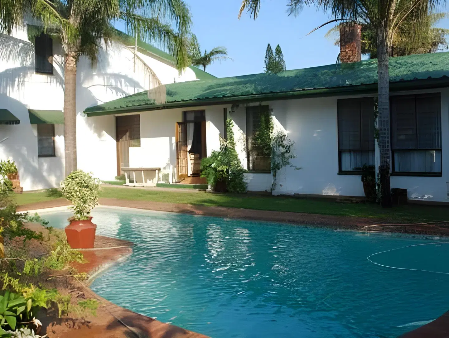 iGwalagwala Guest House OUTDOOR_POOL