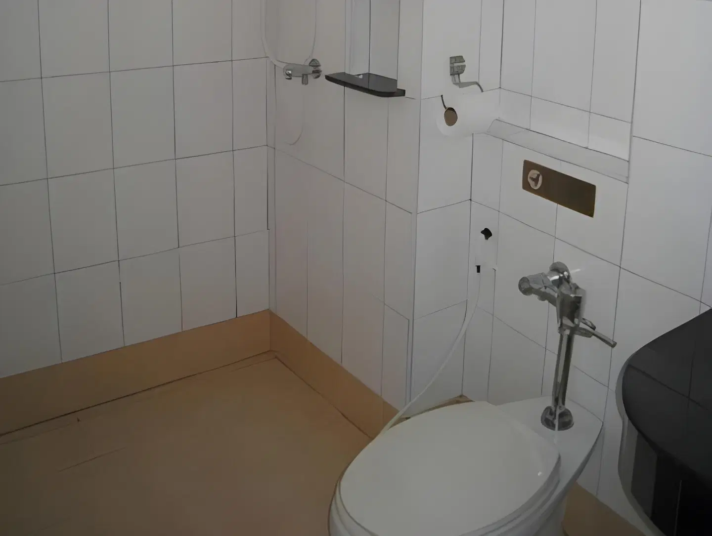 New Nikom Court Badezimmer