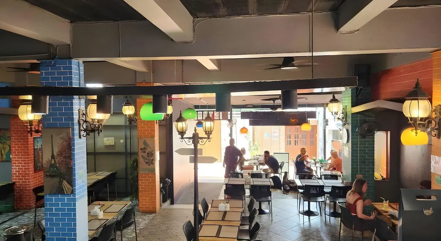 Khaosan Art Hotel Bar
