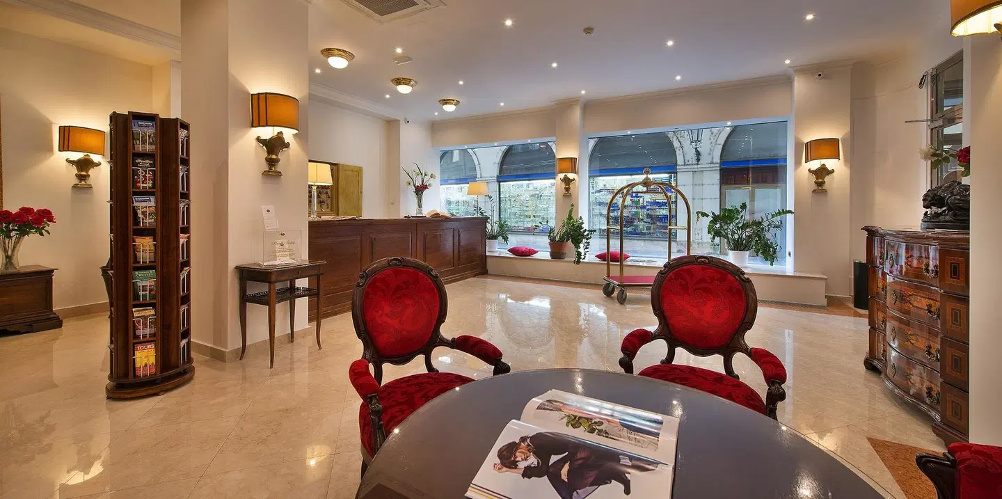 Residence Leon D'Oro LOUNGE_LOBBY