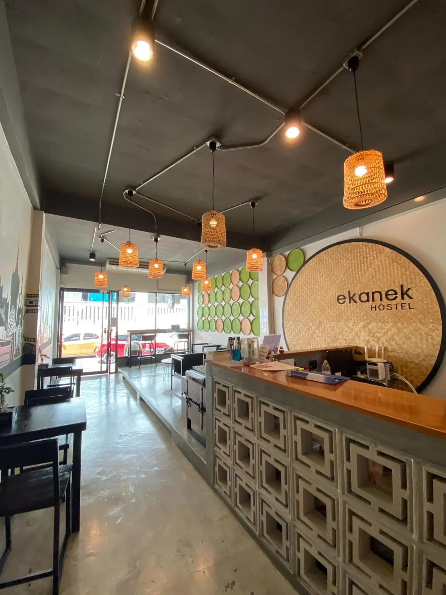 Ekanek Hostel Bar