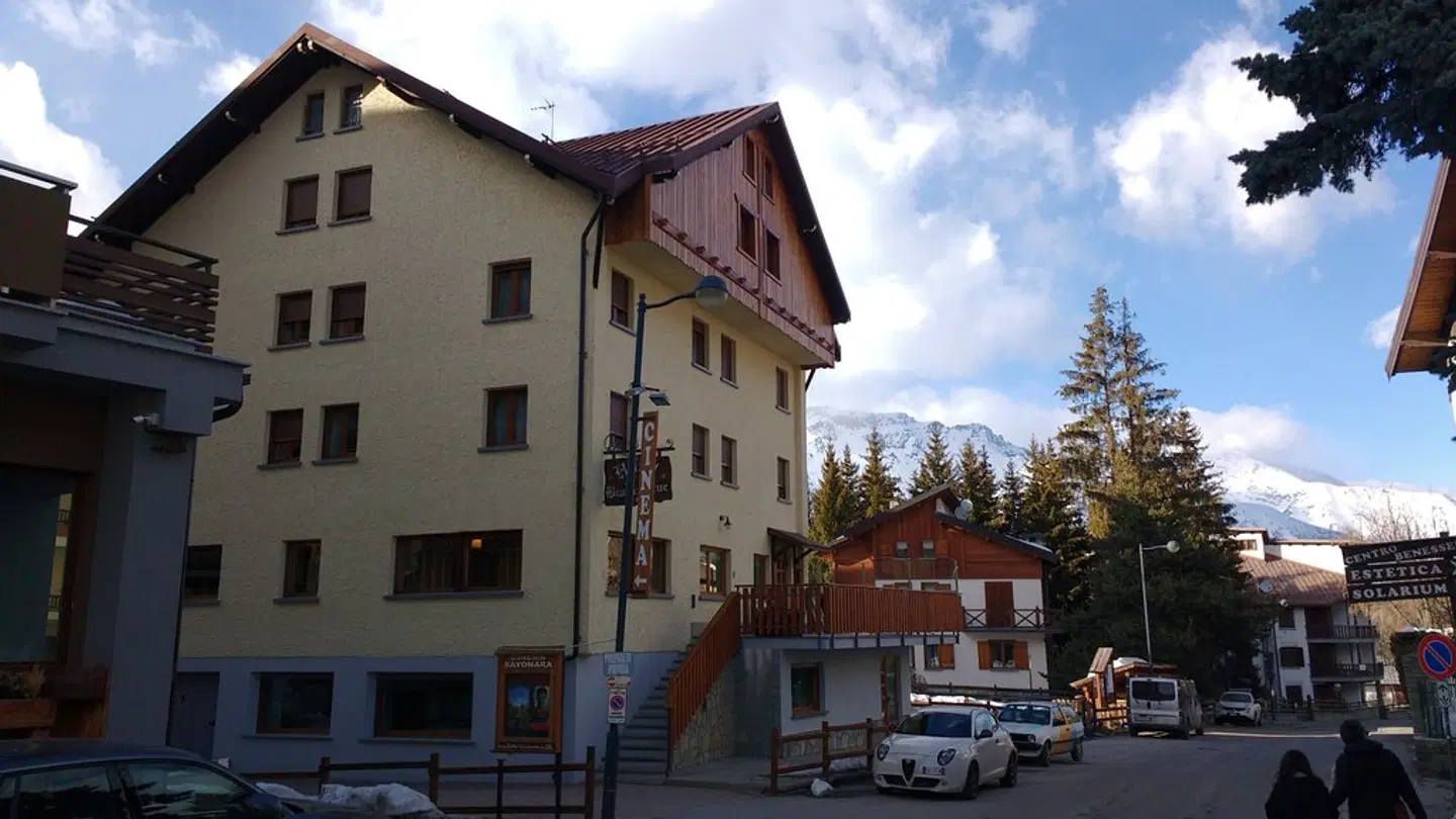 Biancaneve EXTERIOR