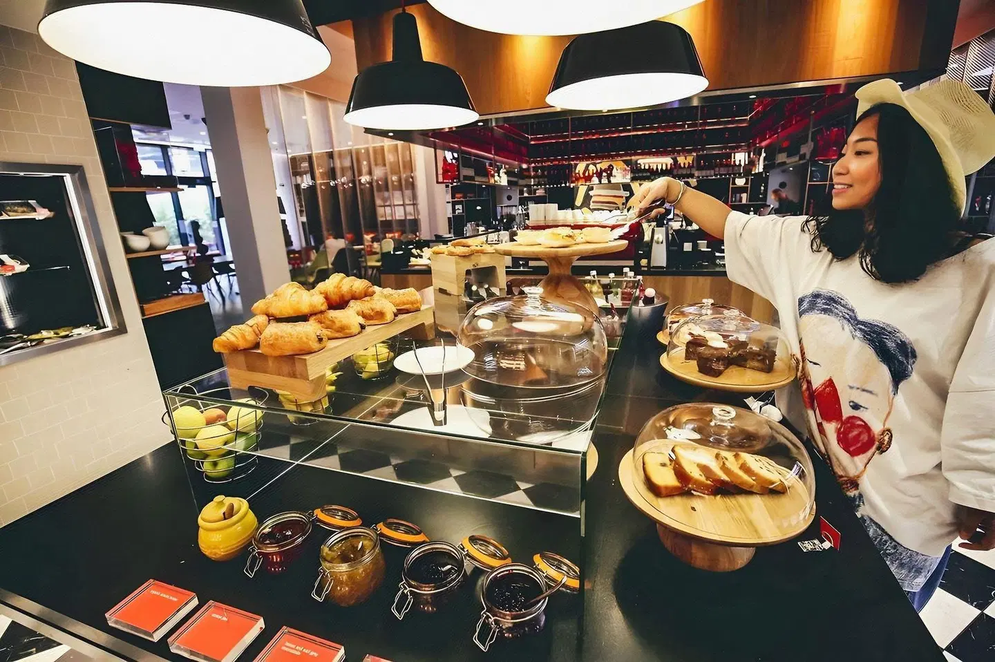 citizenM Copenhagen Radhuspladsen Restaurant