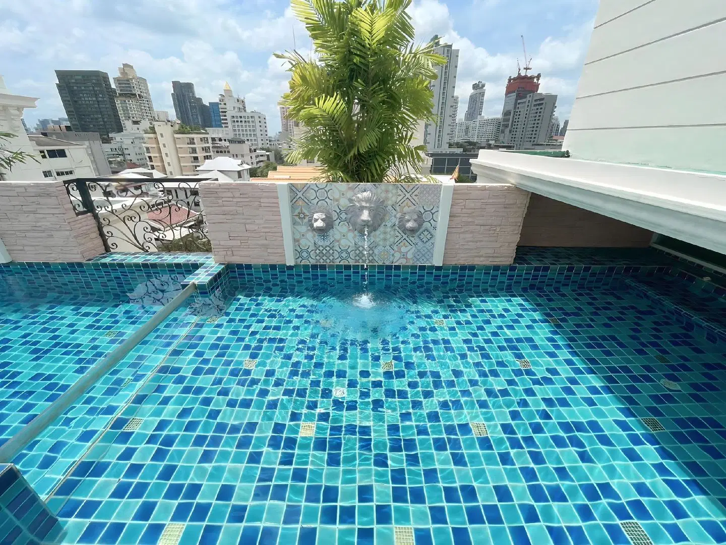 Aspira Hana Executive Apartment Thonglor OUTDOOR_POOL