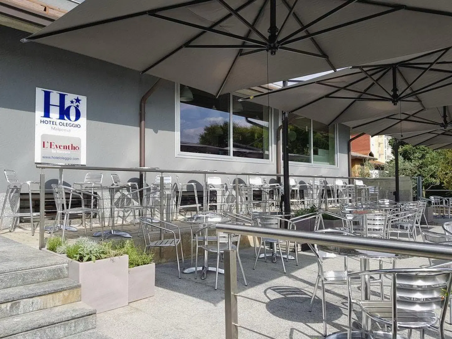 Oleggio Malpensa Terrasse