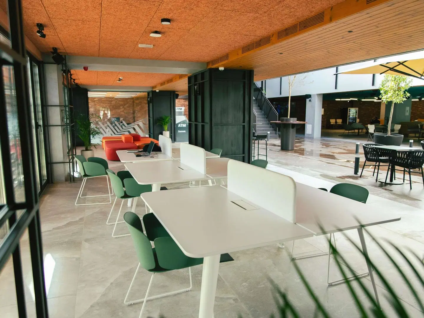 ibis Styles Lisboa Aeroporto Terrasse