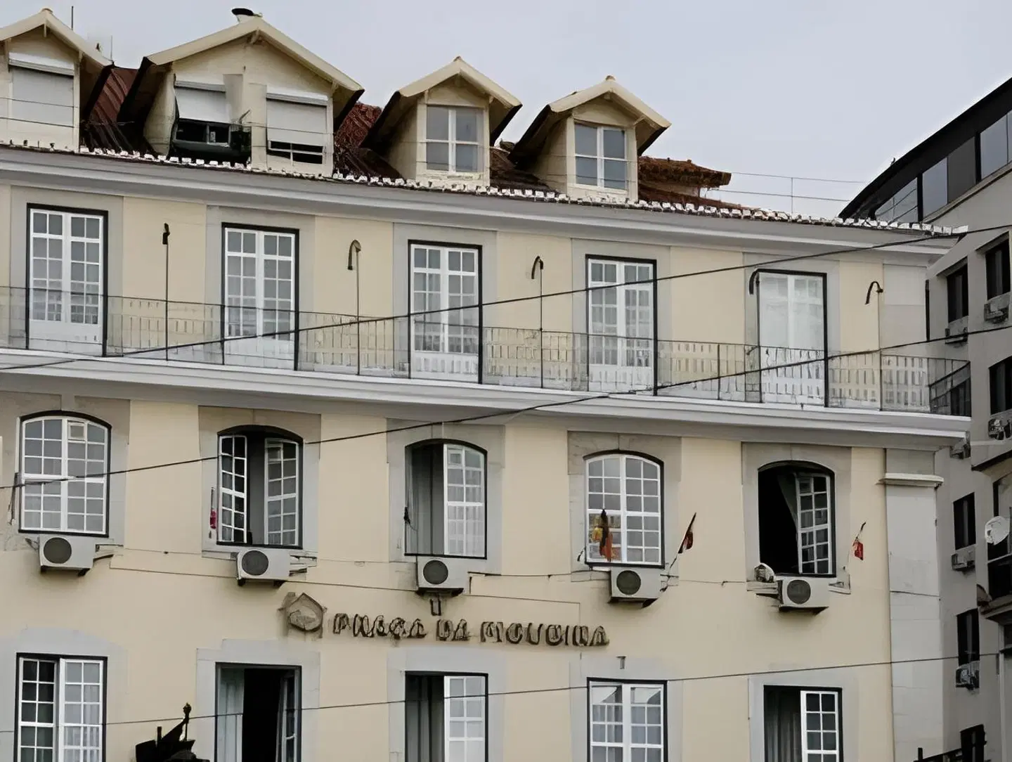 Pensao Praca Da Figueira EXTERIOR
