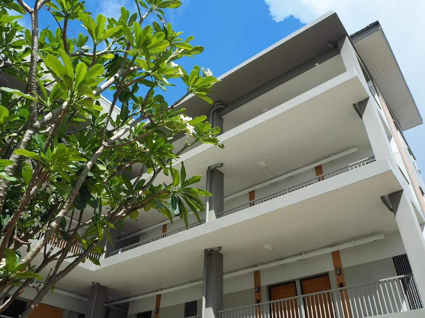 Hotel Saint Martin EXTERIOR