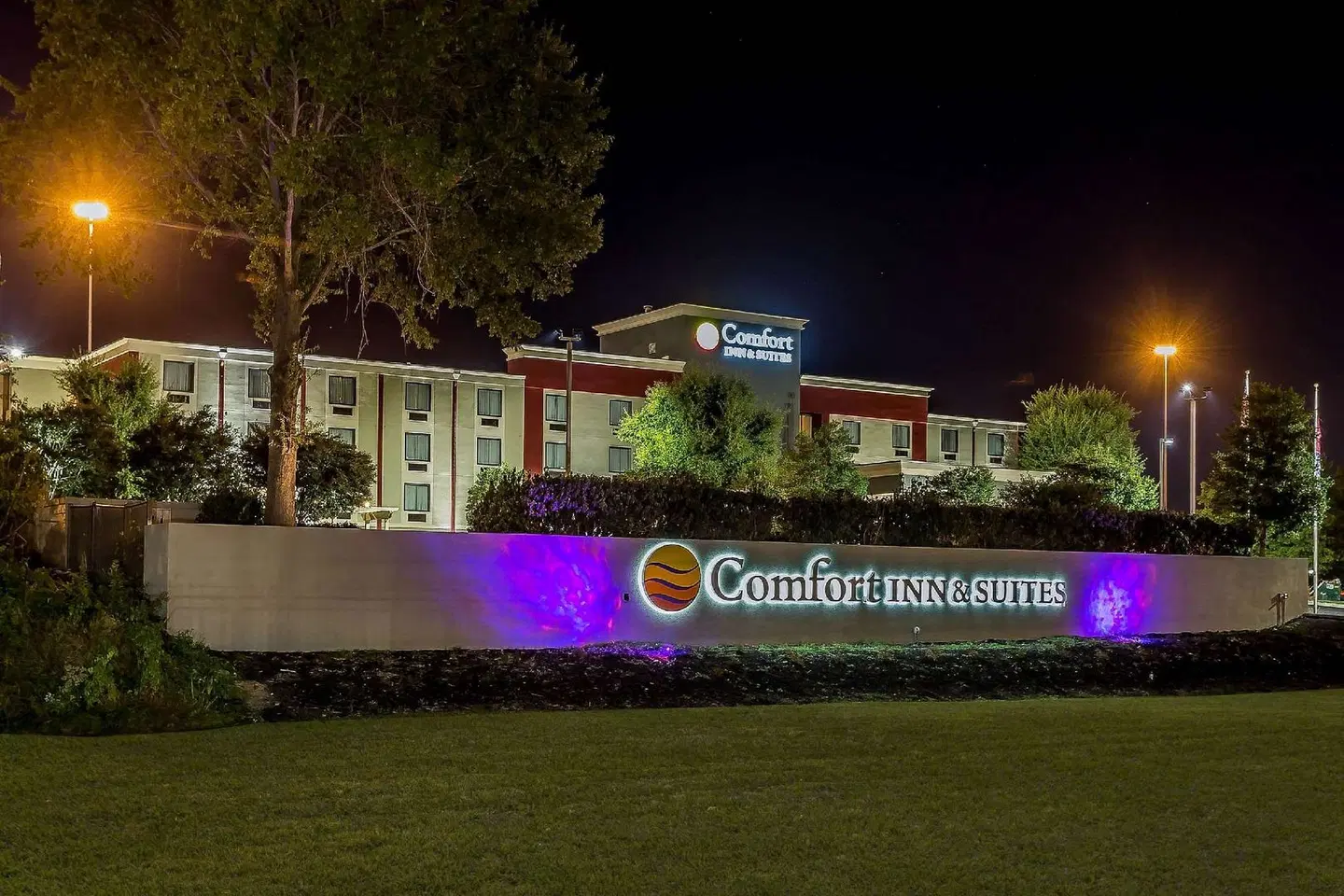 Comfort Inn & Suites Knoxville West EXTERIOR
