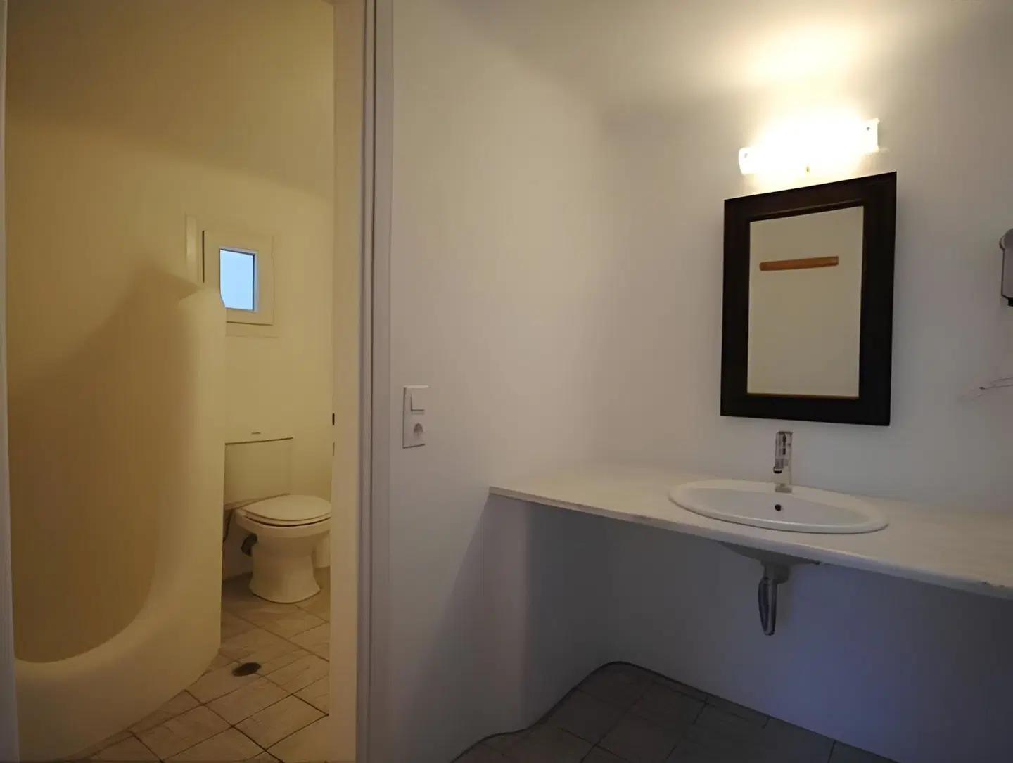 Stavroula Studios Badezimmer