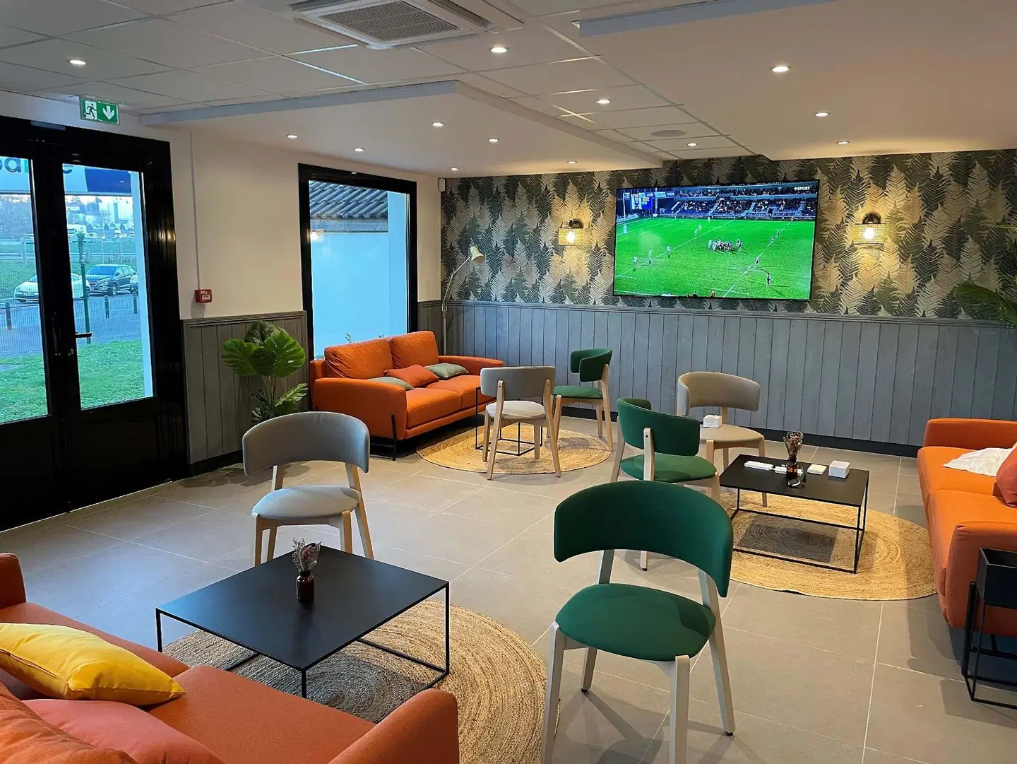 Campanile St Etienne Centre - Villars La Terrasse LOUNGE_LOBBY