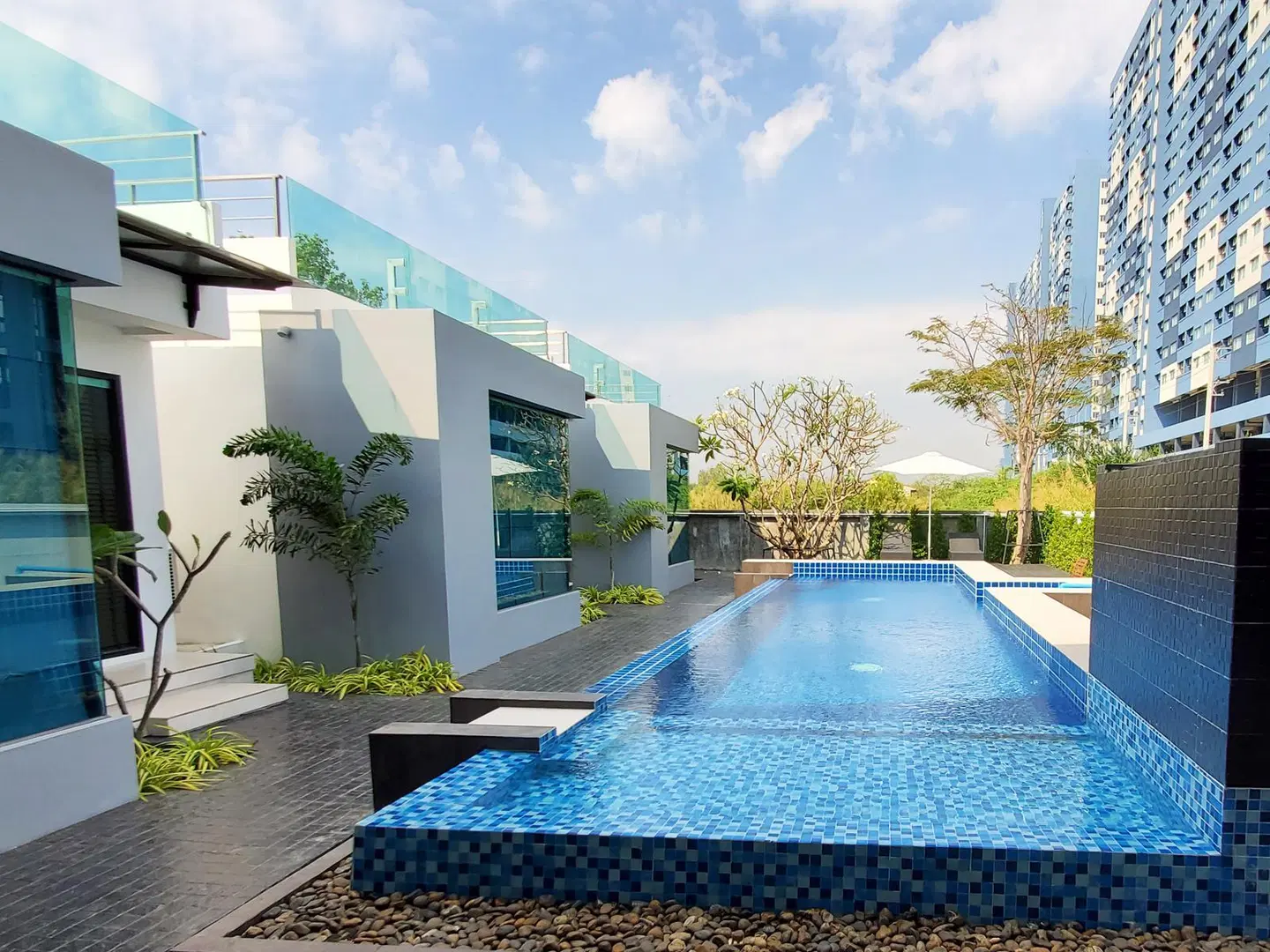 Eya Poolvilla EXTERIOR