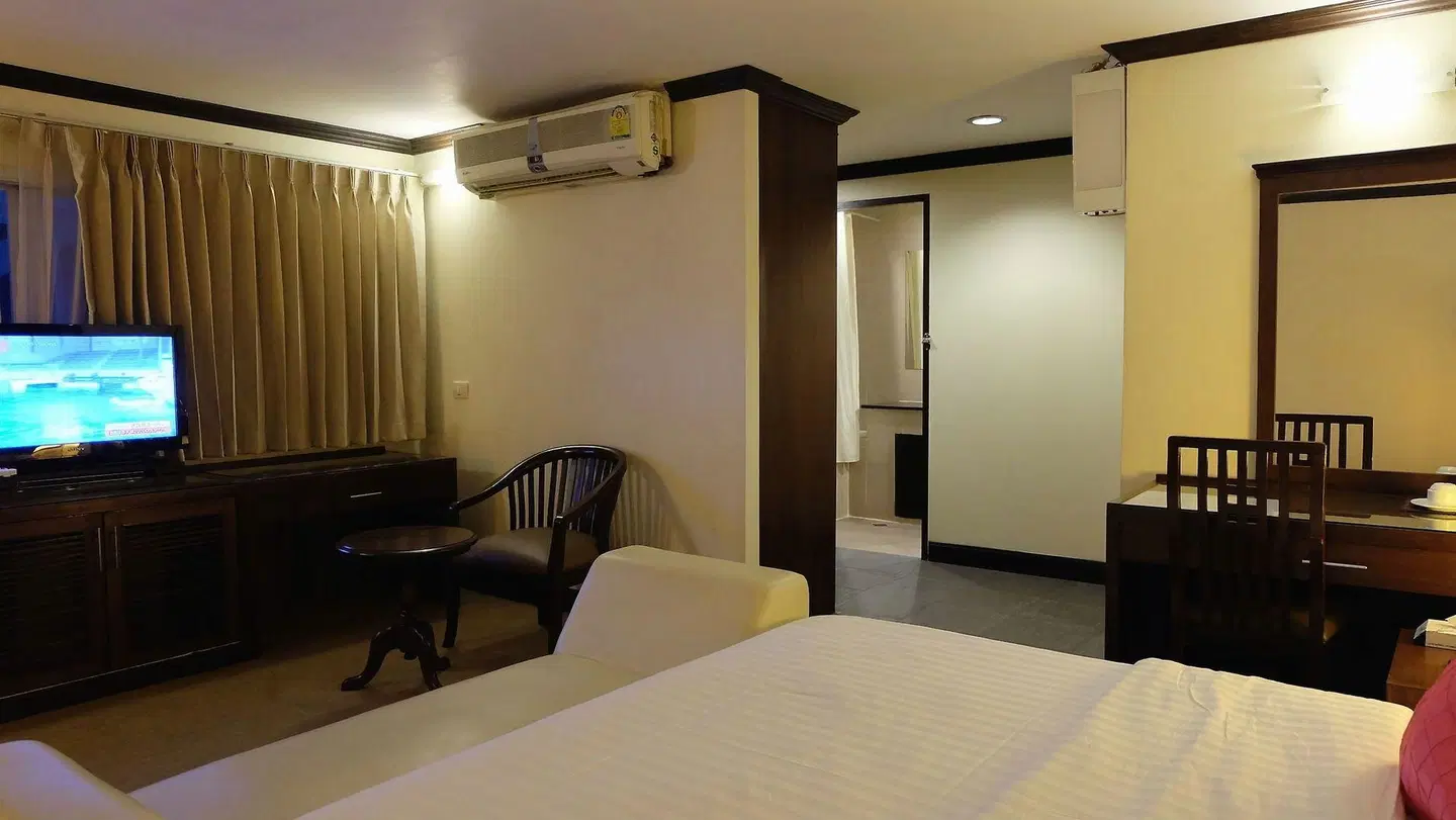 Grand Business Inn ROOM_EXAMPLE