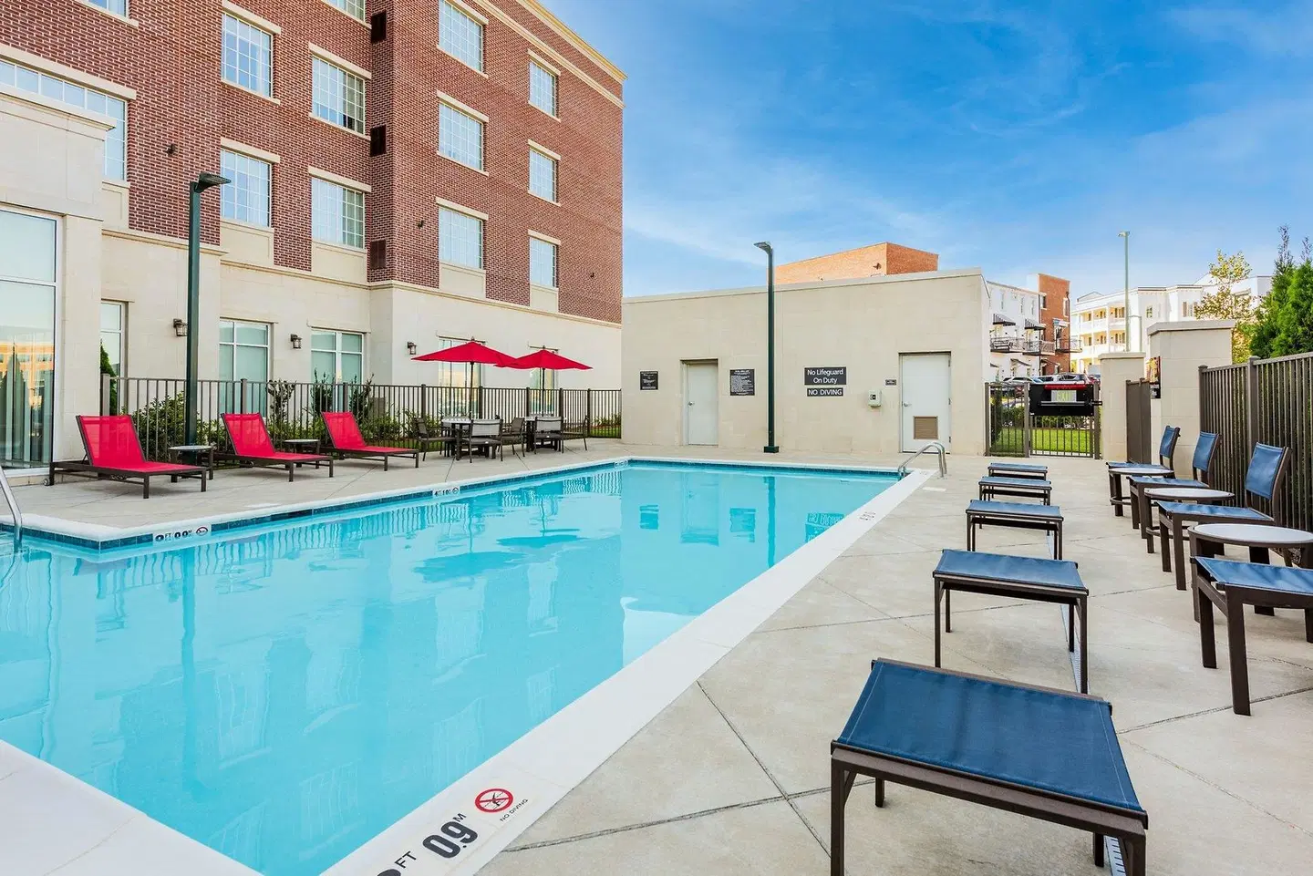 Residence Inn by Marriott Franklin Berry Farms OUTDOOR_POOL