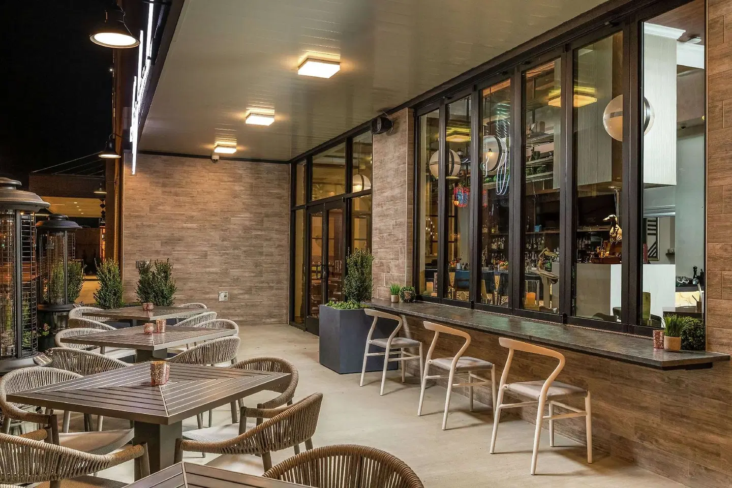 Hilton Garden Inn Memphis Downtown Bar