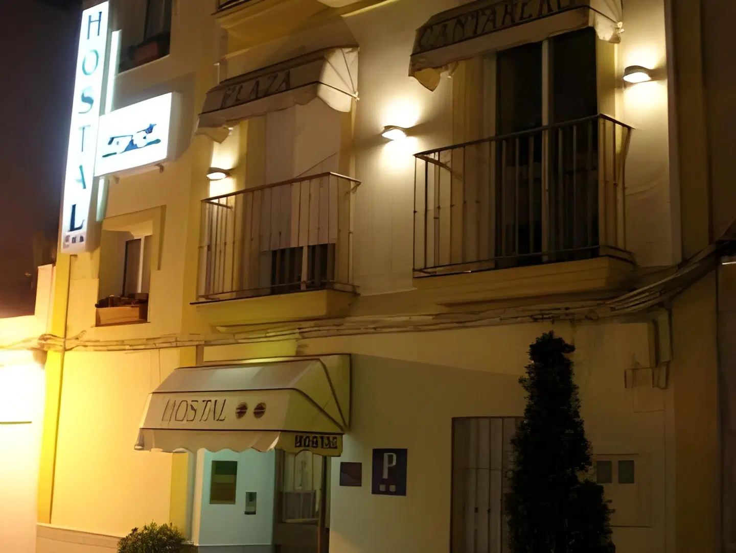 Hostal Plaza Cantarero EXTERIOR