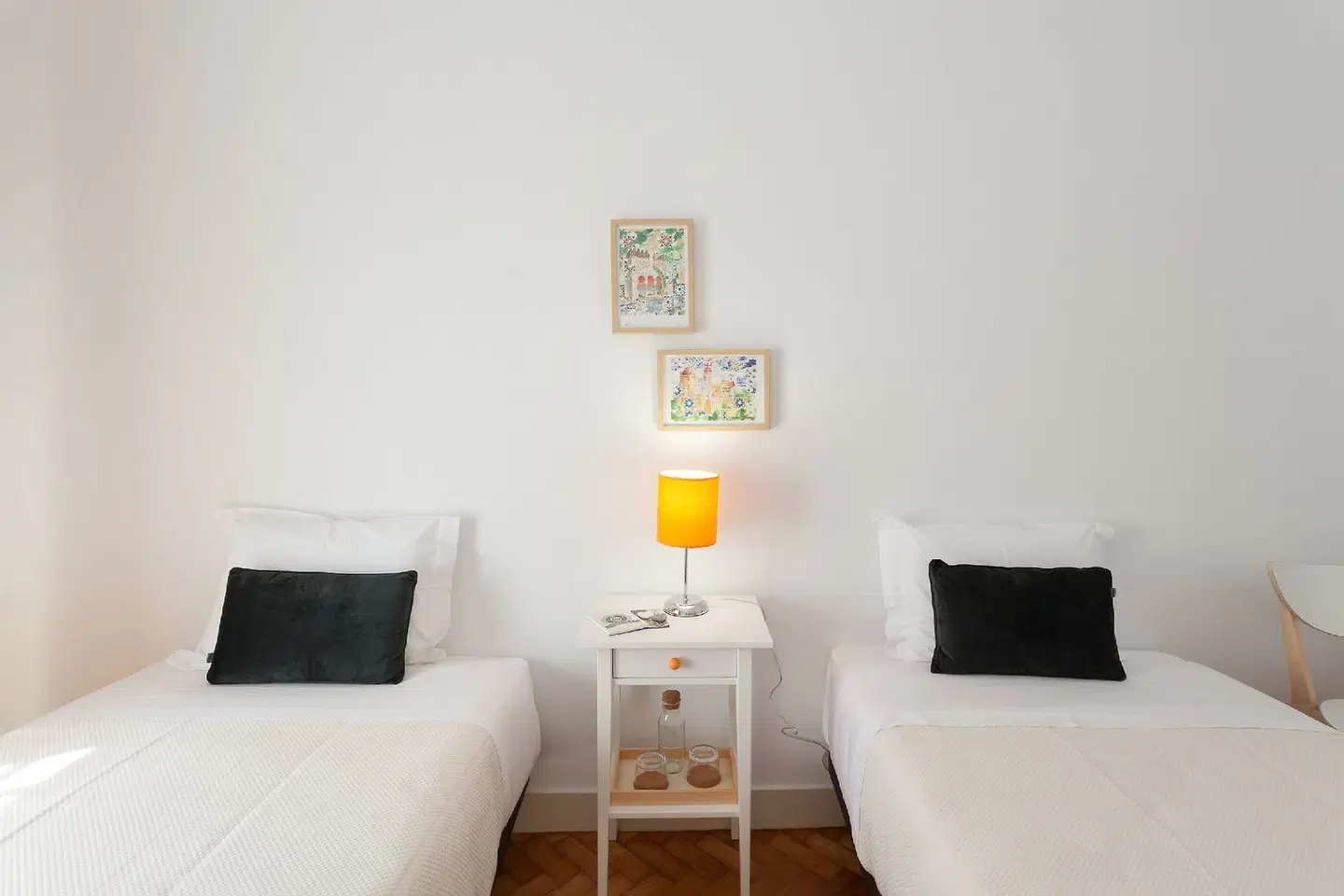 MouraLua ROOM_EXAMPLE