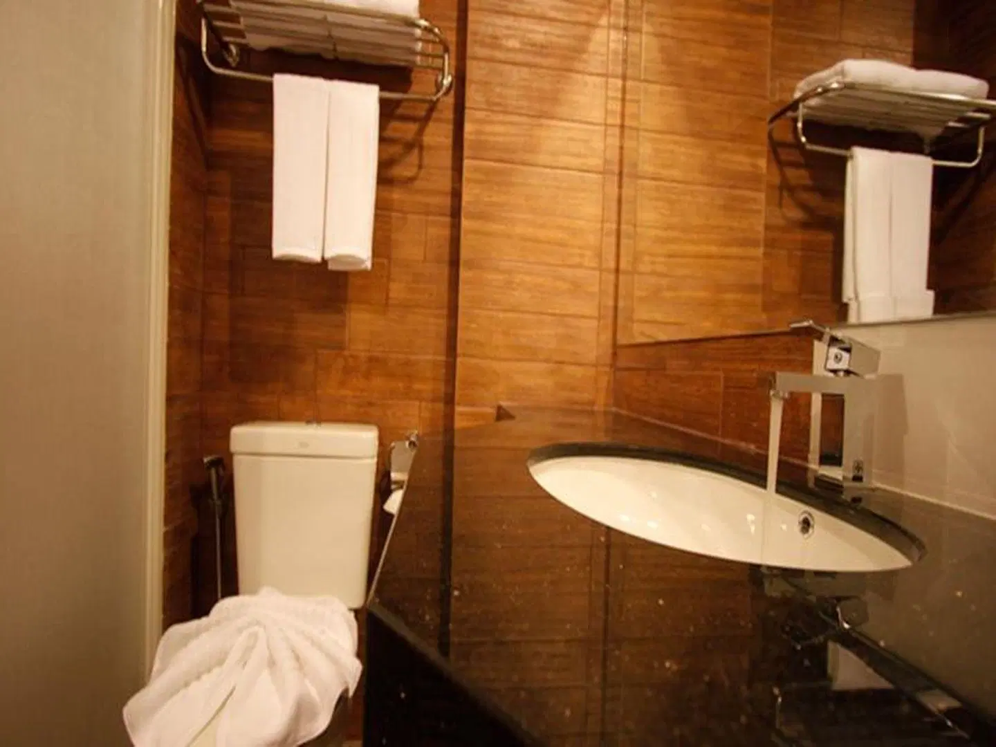 Memo Suite Pattaya Badezimmer