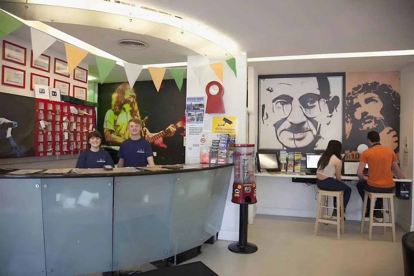 Abigails Hostel Bar