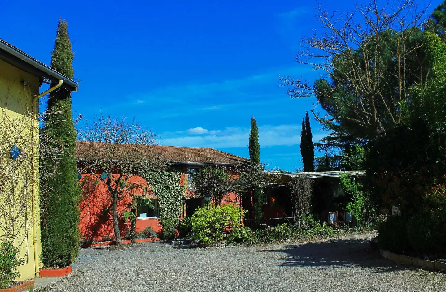 O'Lodge EXTERIOR