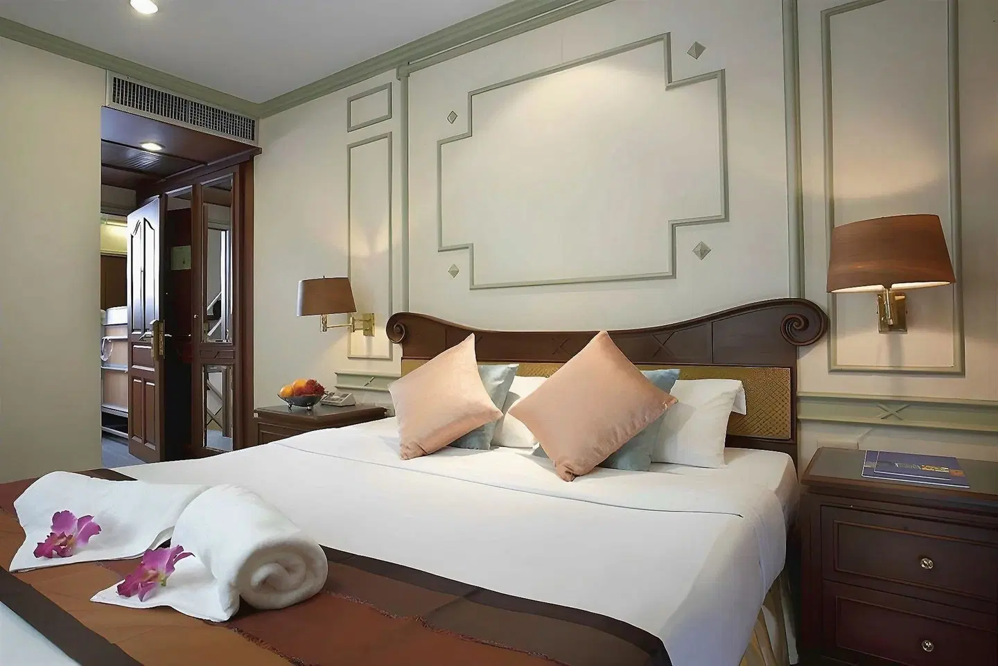Majestic Suites ROOM_EXAMPLE