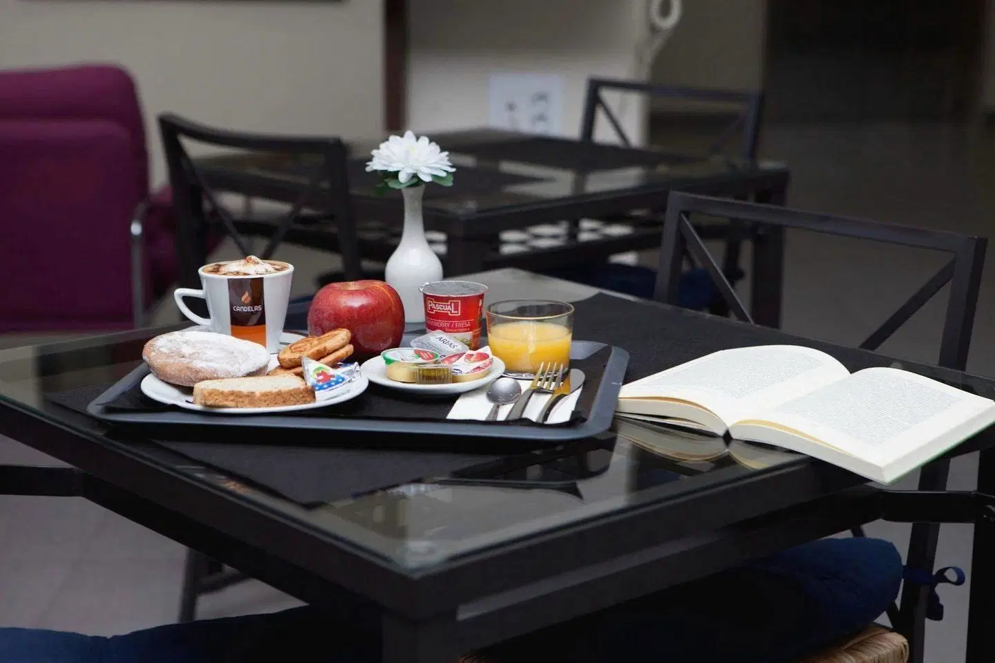 Universidades Restaurant
