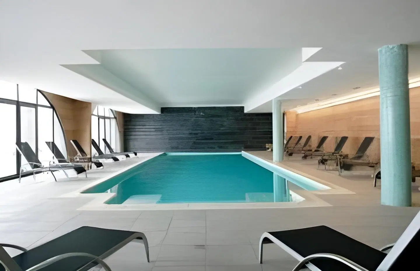 Chalet Hotel Kaya Hallenbad