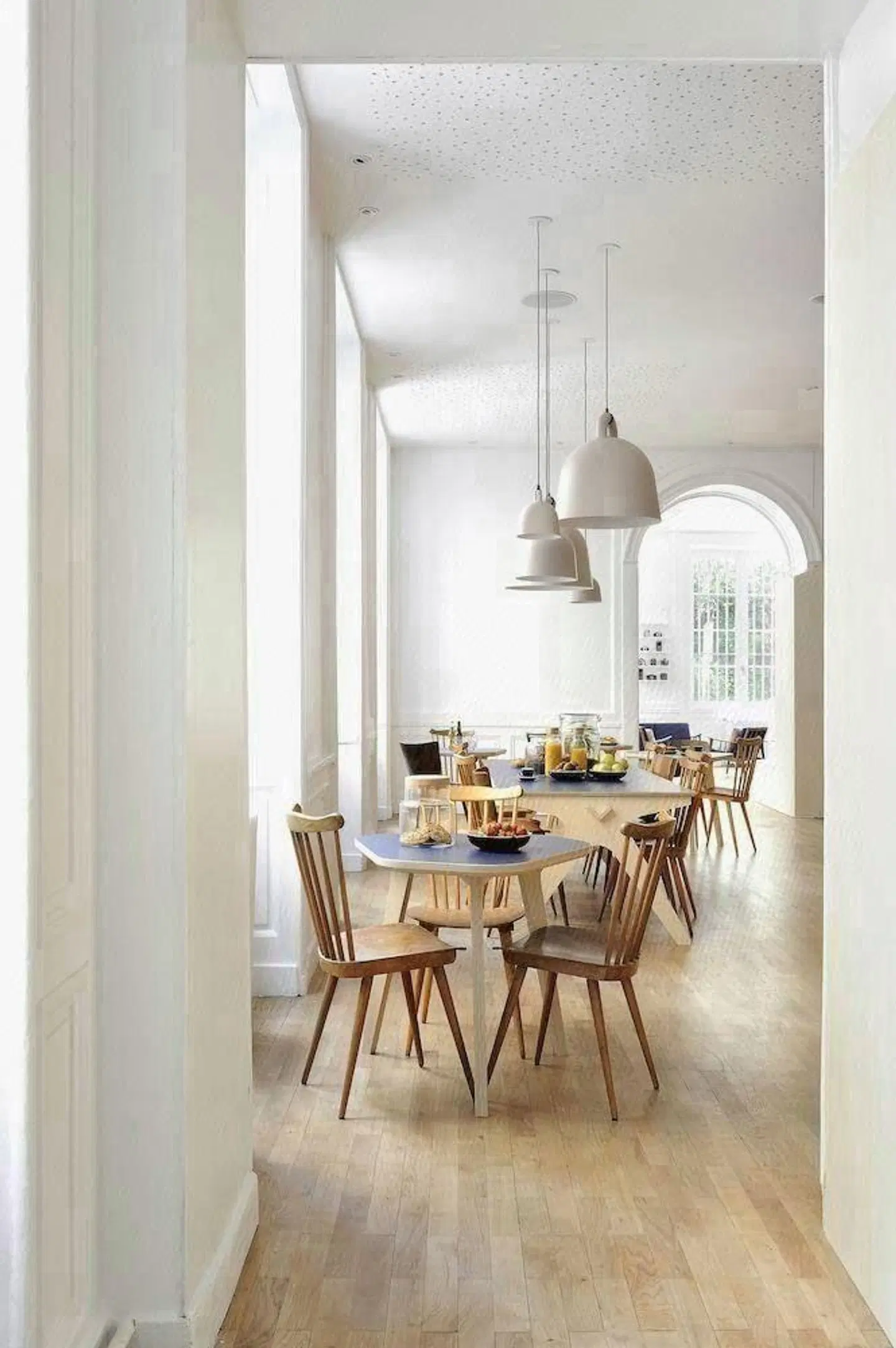 Away Hostel Restaurant