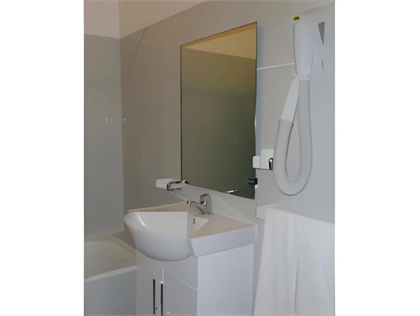 Hotel Apartamento Praia Azul Badezimmer