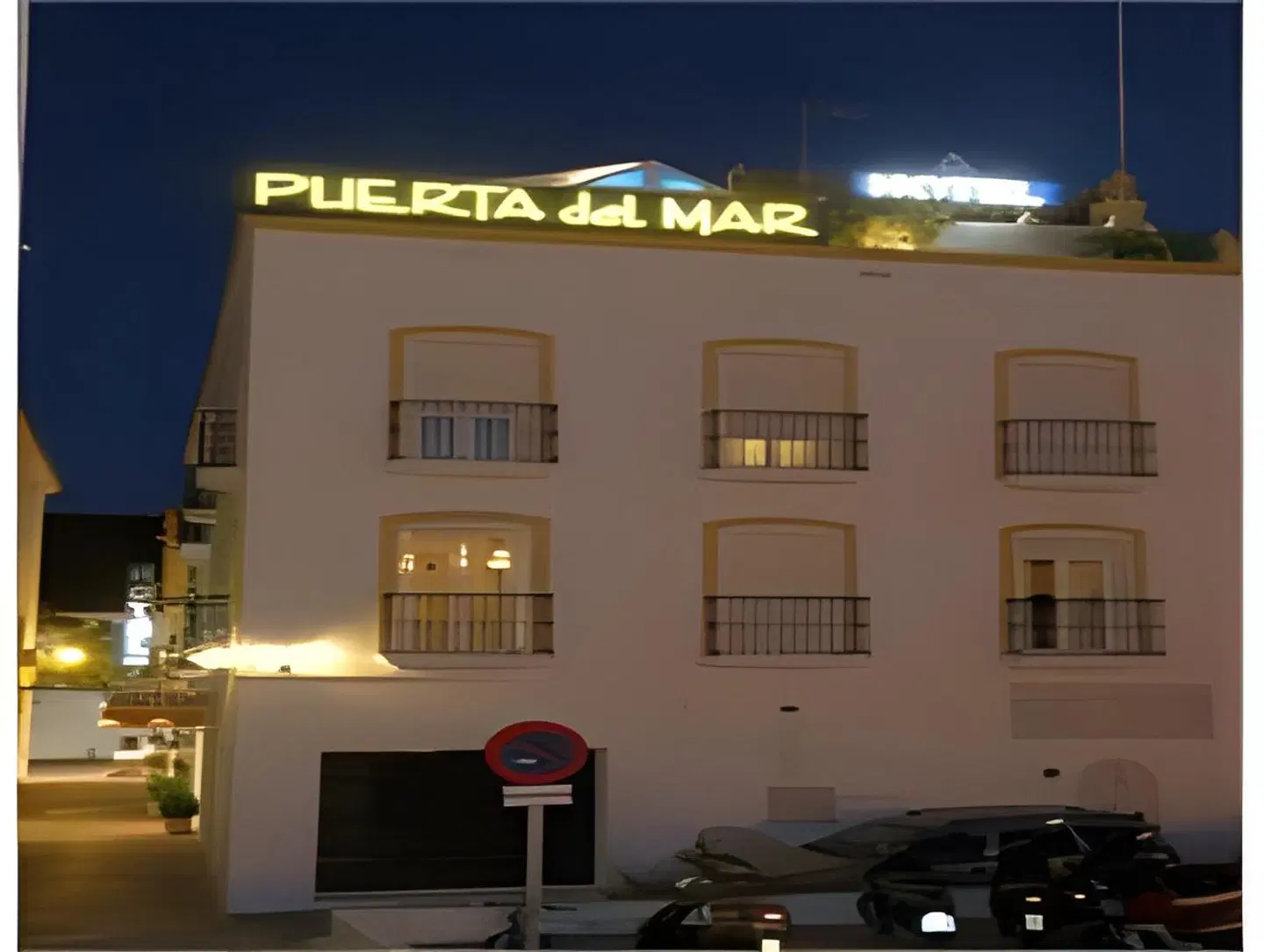 Puerta del Mar EXTERIOR