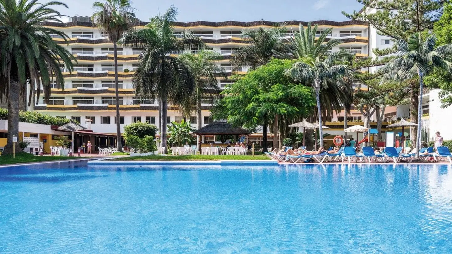 Blue Sea Puerto Resort OUTDOOR_POOL
