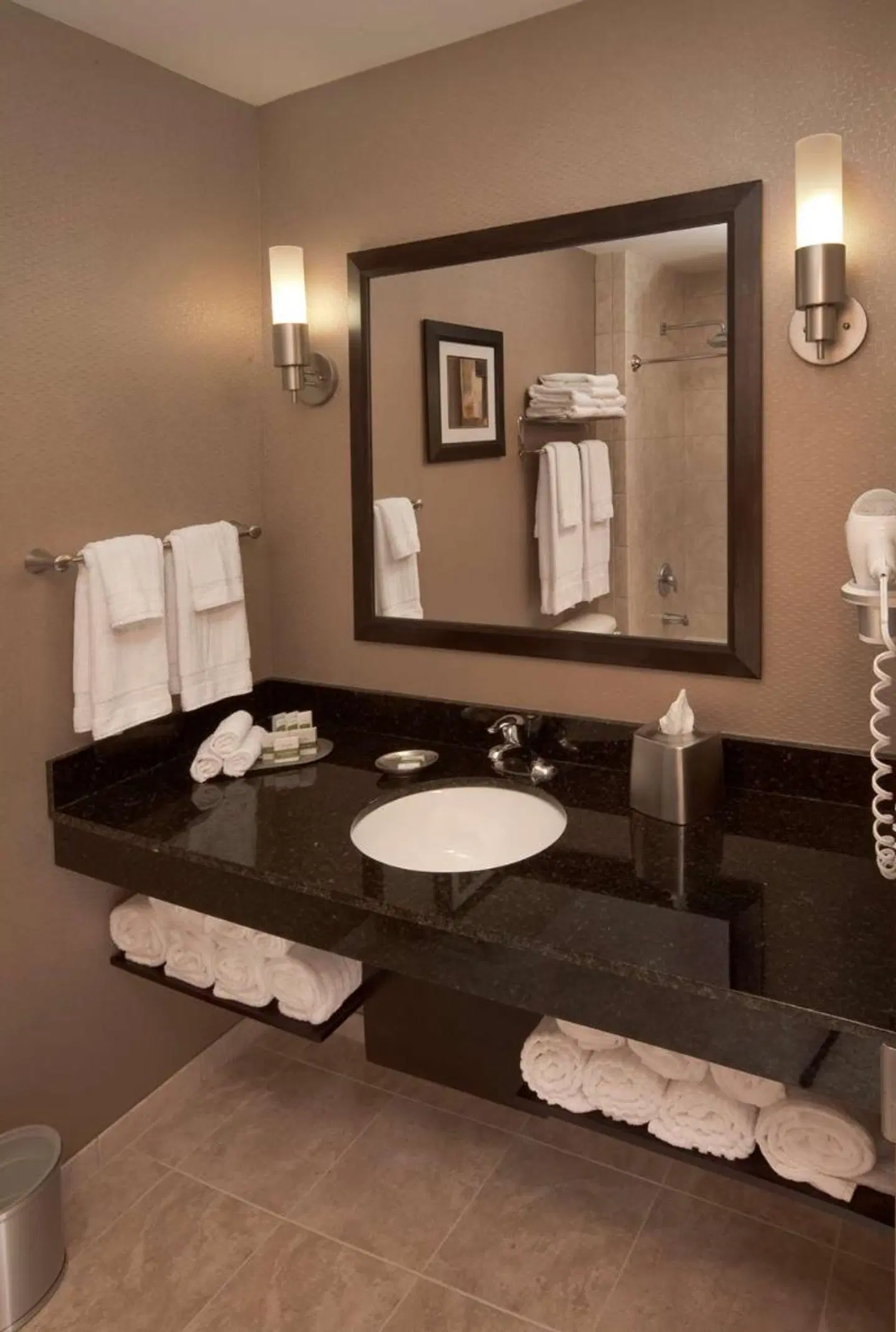 Best Western Premier Miami International Airport Hotel & Suites Badezimmer
