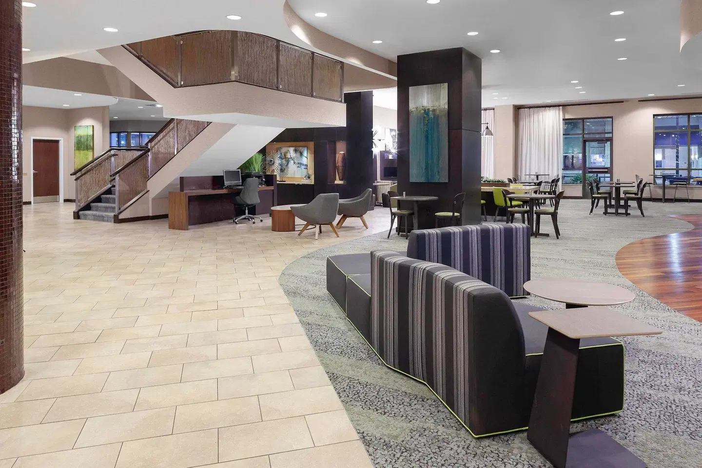 Courtyard by Marriott Memphis Downtown LOUNGE_LOBBY