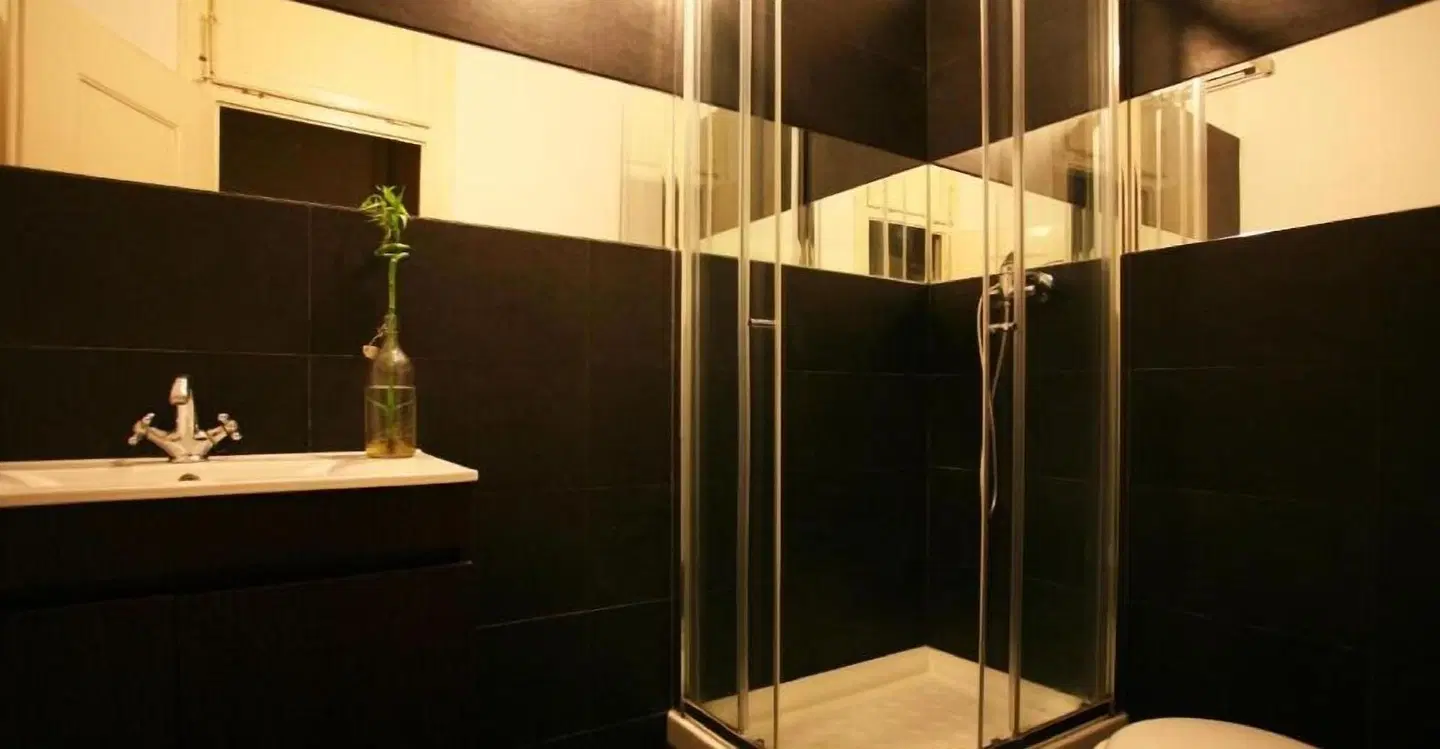 Friendly Hills Bairro Alto Badezimmer